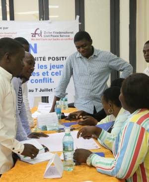 Promouvoir la masculinité positive pour un changement social : retour sur la formation des jeunes à Goma et Rusayo